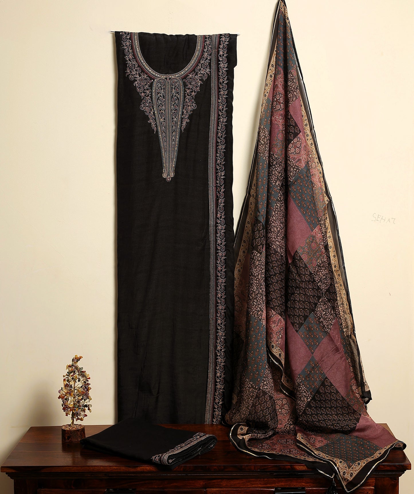 Black Daisy Silk Suit with Embroidery & Organza Dupatta