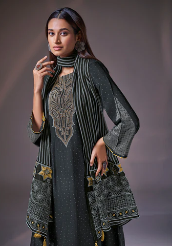 Printed Daisy Silk Suit with Embroidered Dupatta